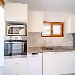 Apartments By The Sea Kneza, Korcula - 168 Apartment *