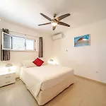 Apartment Apartments By The Sea Kneza, Korcula - 168 Racisce