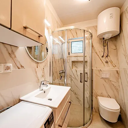 Apartments By The Sea Kneza, Korcula - 168 Apartment *