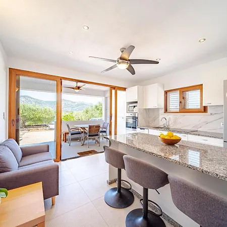 By The Sea Kneza, Korcula - 168 *